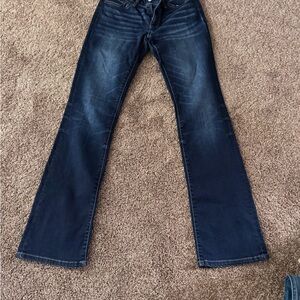 Women's Buckle Blue Jeans